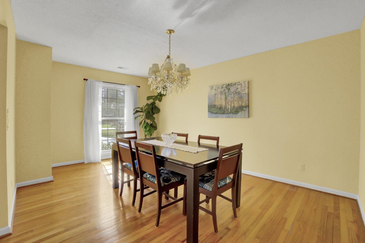 108 Ayers Circle Photo 10