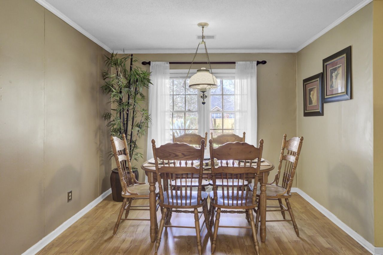 108 Ayers Circle Photo 12