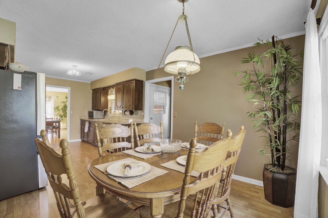 108 Ayers Circle Photo 14