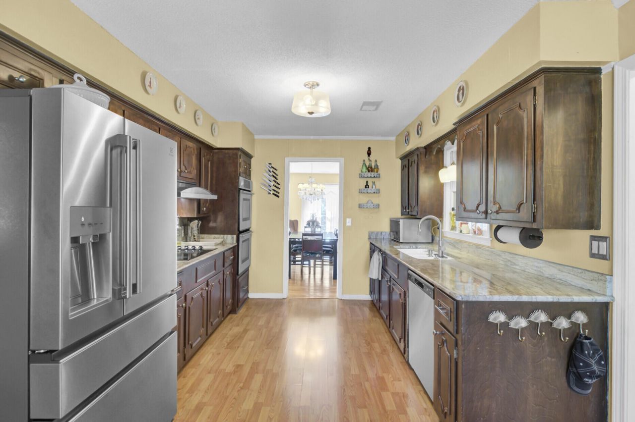 108 Ayers Circle Photo 16