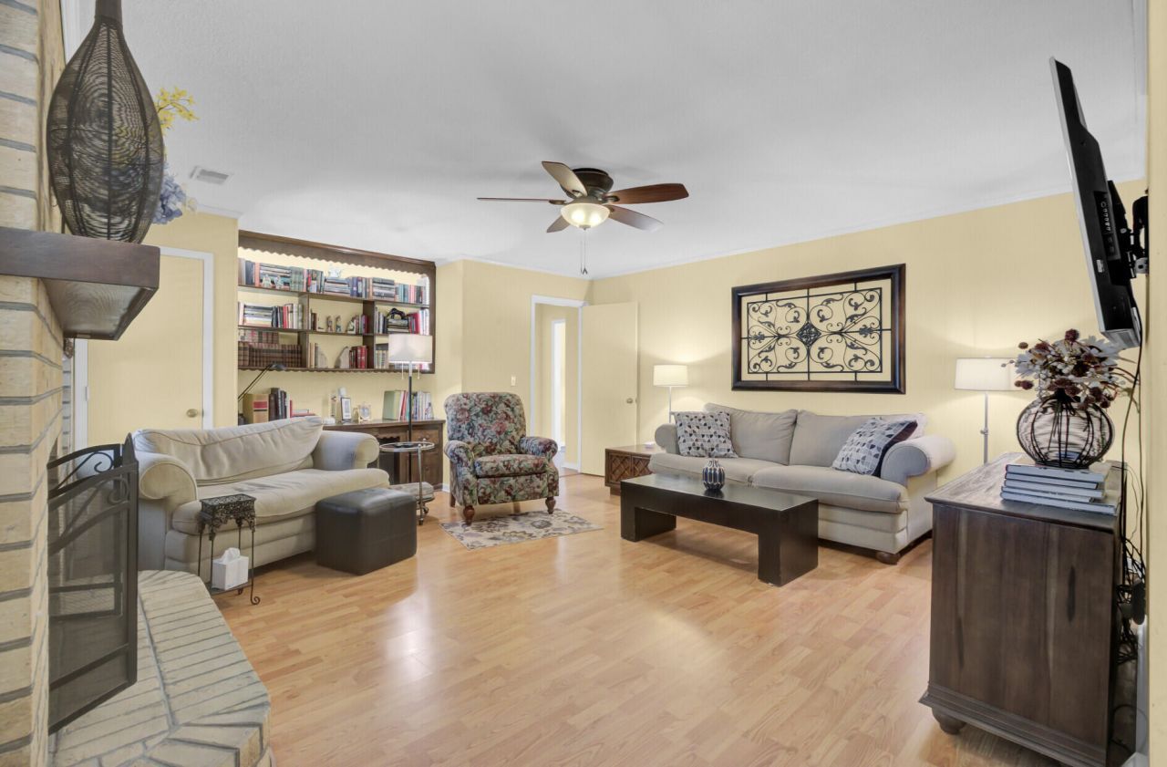 108 Ayers Circle Photo 17