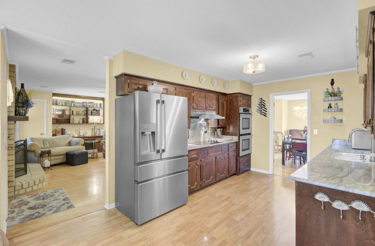 108 Ayers Circle Photo 17