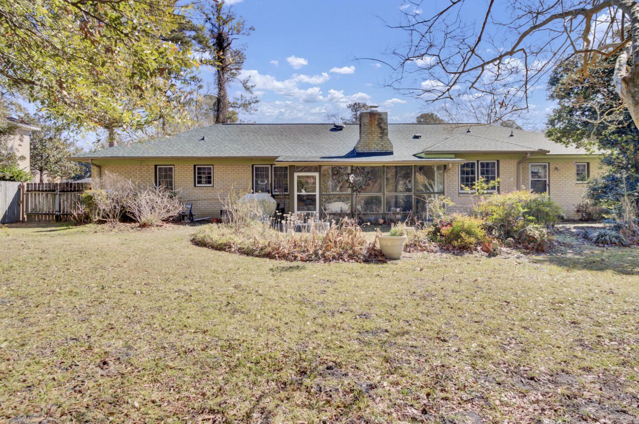 108 Ayers Circle Photo 32