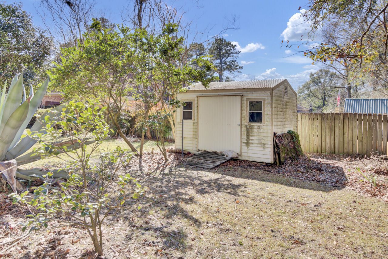 108 Ayers Circle Photo 37