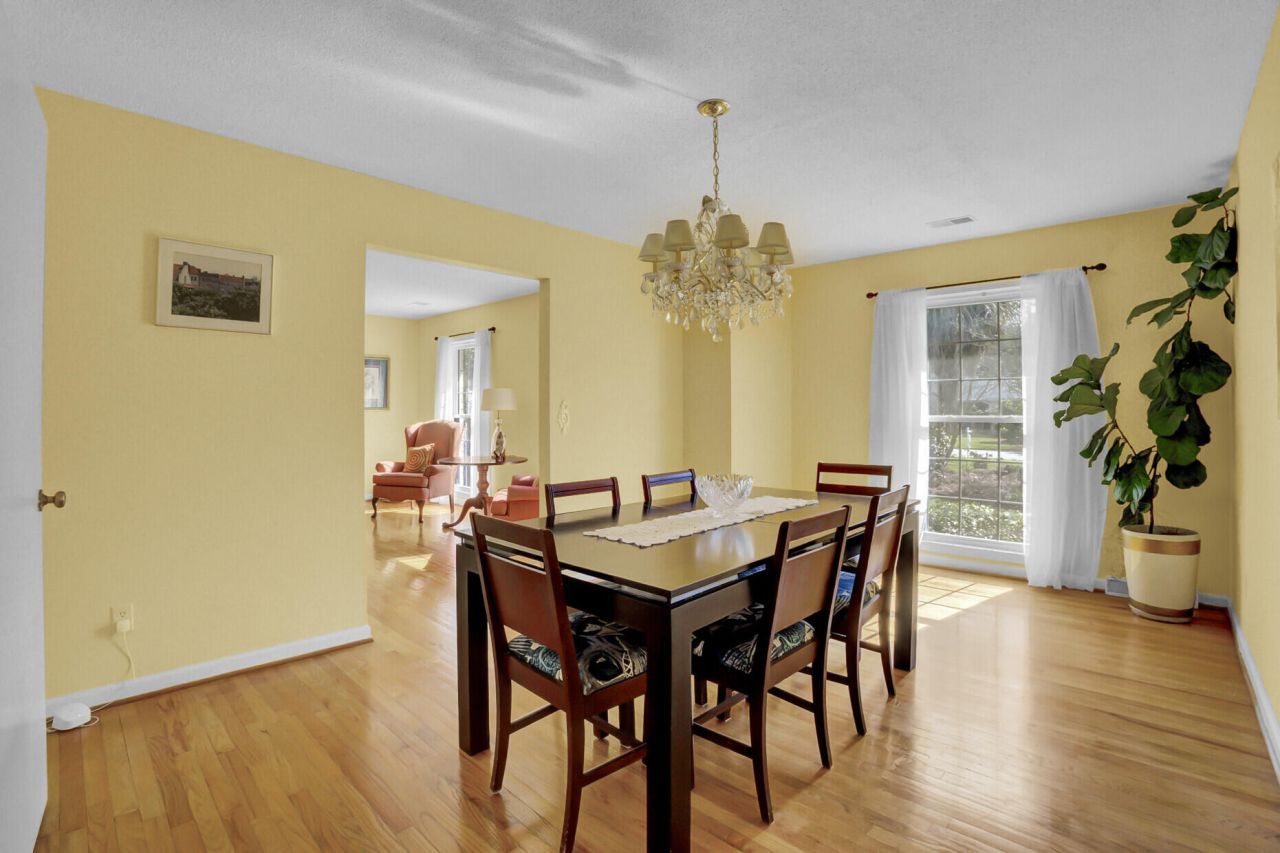 108 Ayers Circle Photo 9