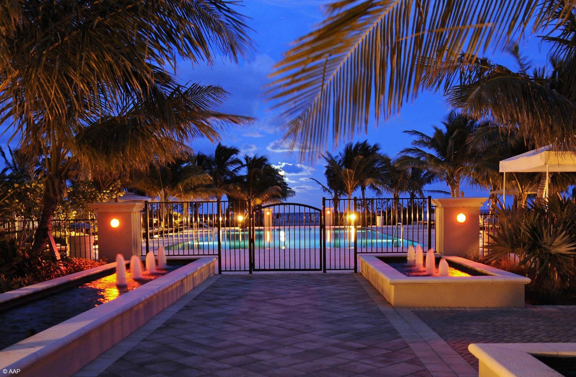 2700 N Ocean Drive, Unit 1803 A, Singer Island, FL 33404 Photo