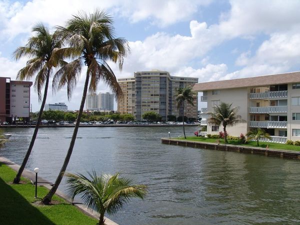 1891 S Ocean Drive, Unit 207, Hallandale Beach, FL 33009