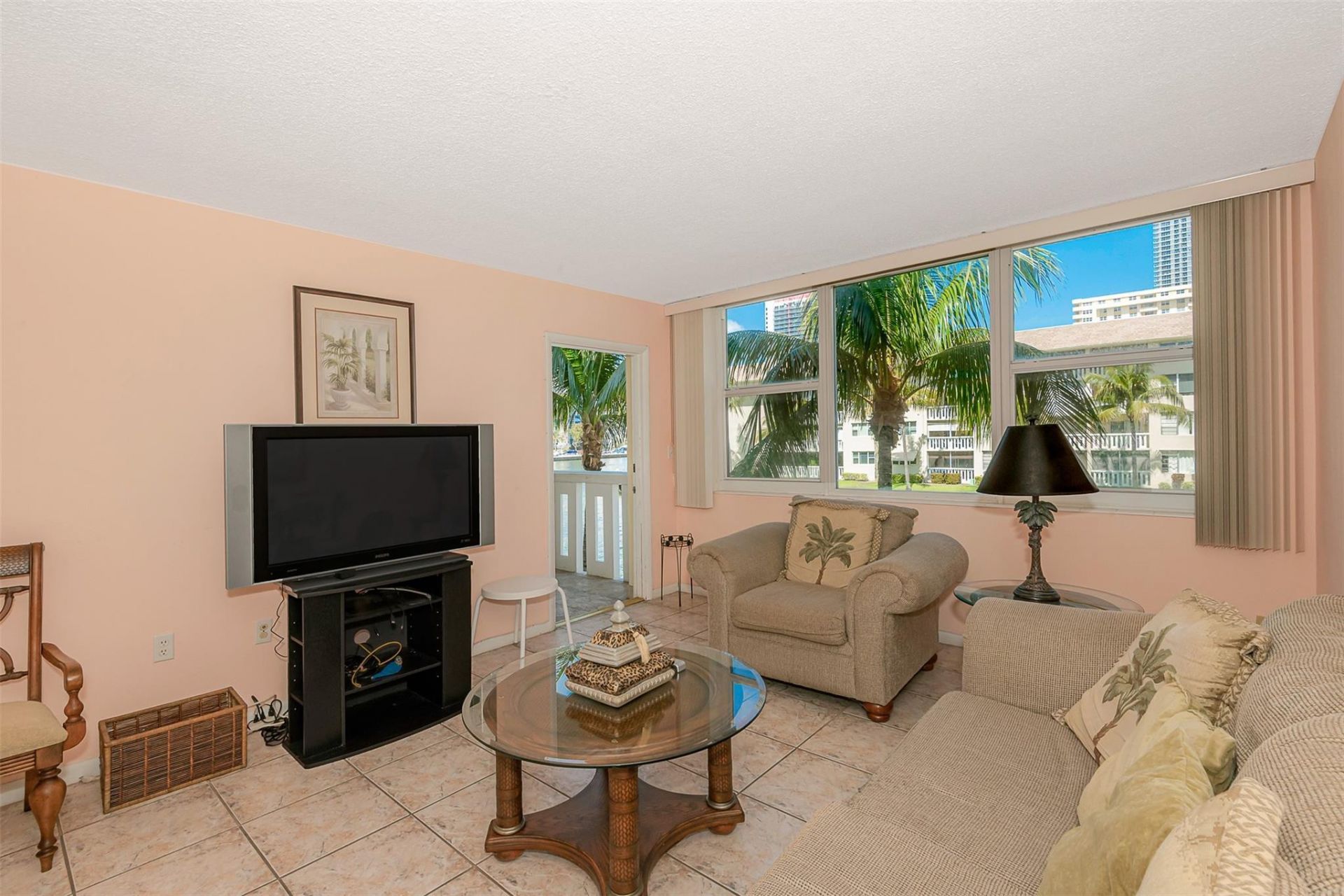 1891 S Ocean Drive, Unit 207, Hallandale Beach, FL 33009 Photo