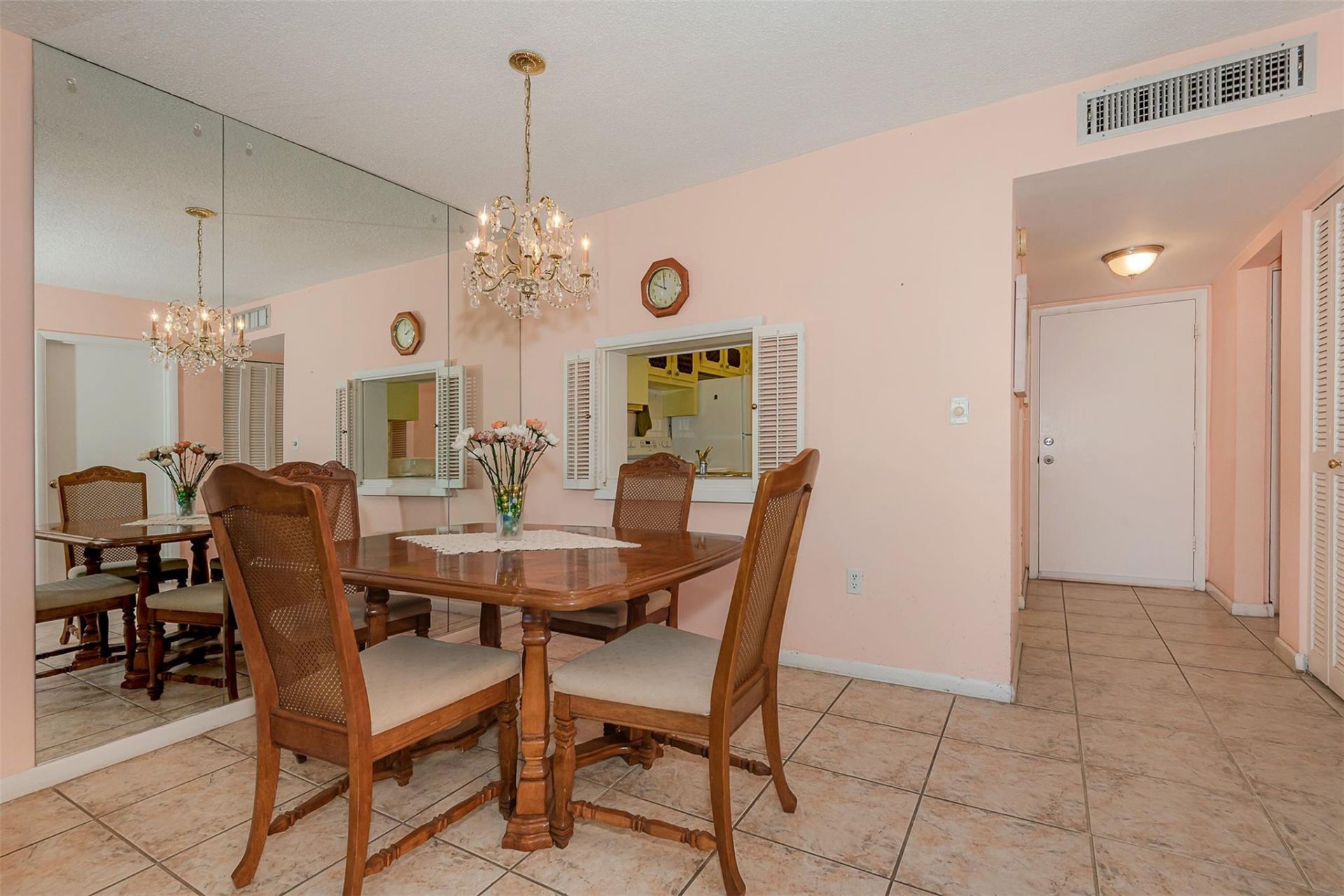 1891 S Ocean Drive, Unit 207, Hallandale Beach, FL 33009 Photo