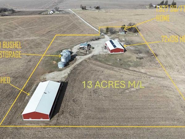 1033 Evans Ave, West Liberty, IA 52776