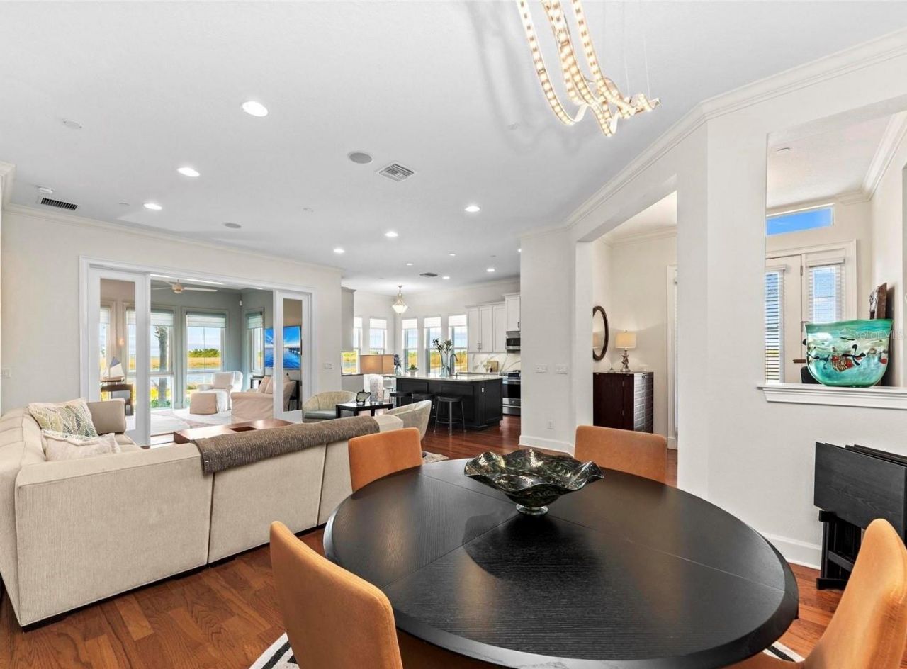 226 Sapphire Lake Drive, Unit 101, Bradenton, FL 34209 Photo