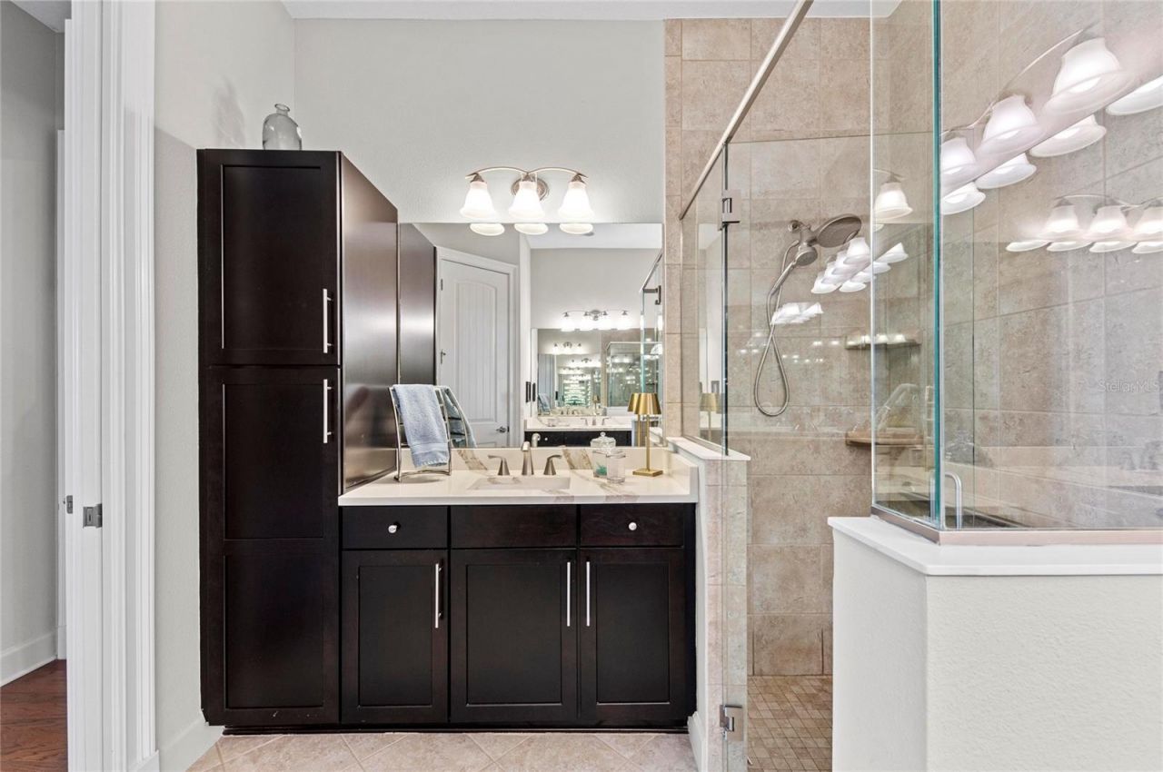 226 Sapphire Lake Drive, Unit 101, Bradenton, FL 34209 Photo