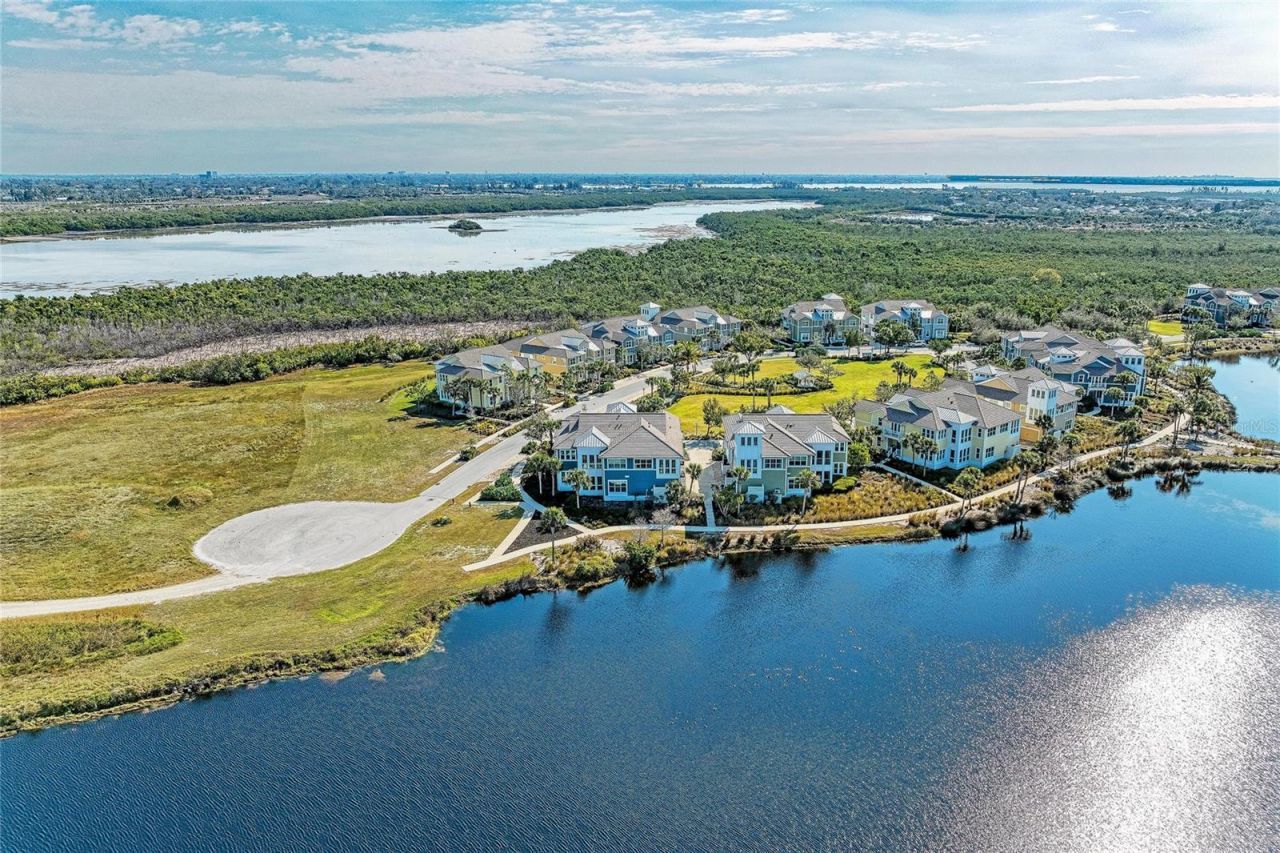 226 Sapphire Lake Drive, Unit 101, Bradenton, FL 34209 Photo