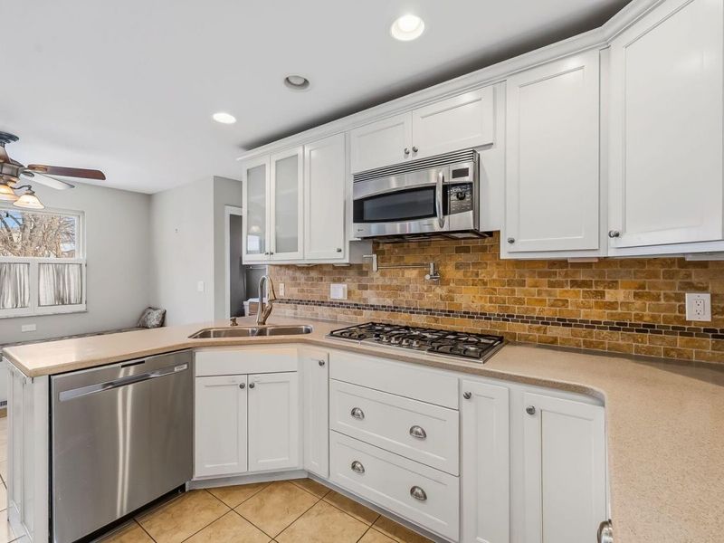 1566 Lorraine Avenue, Columbus, OH 43235 Photo 23