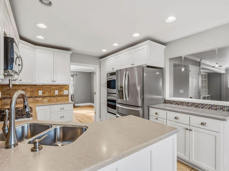 1566 Lorraine Avenue, Columbus, OH 43235 Photo 25