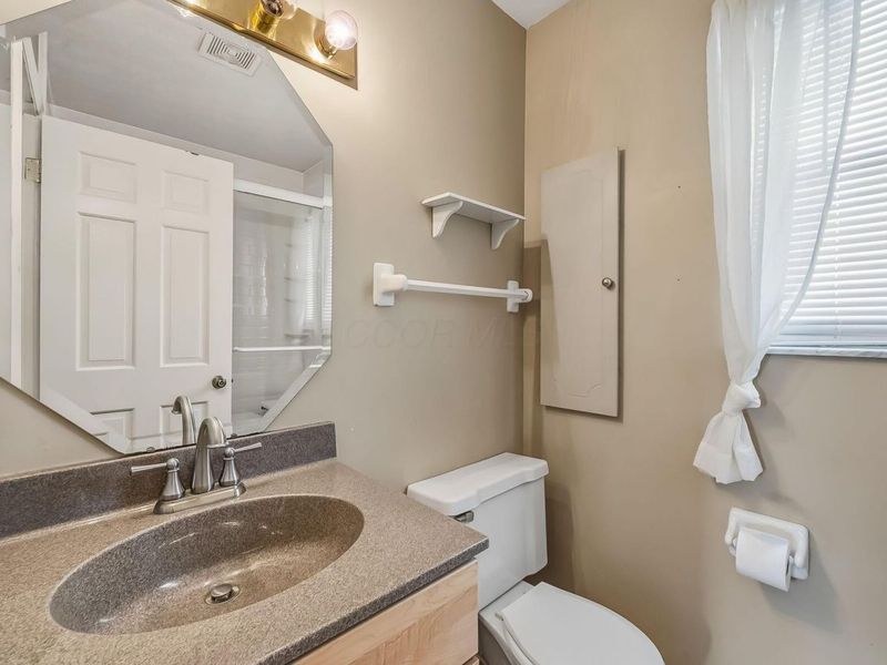 1566 Lorraine Avenue, Columbus, OH 43235 Photo 34