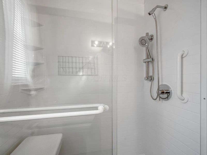 1566 Lorraine Avenue, Columbus, OH 43235 Photo 35