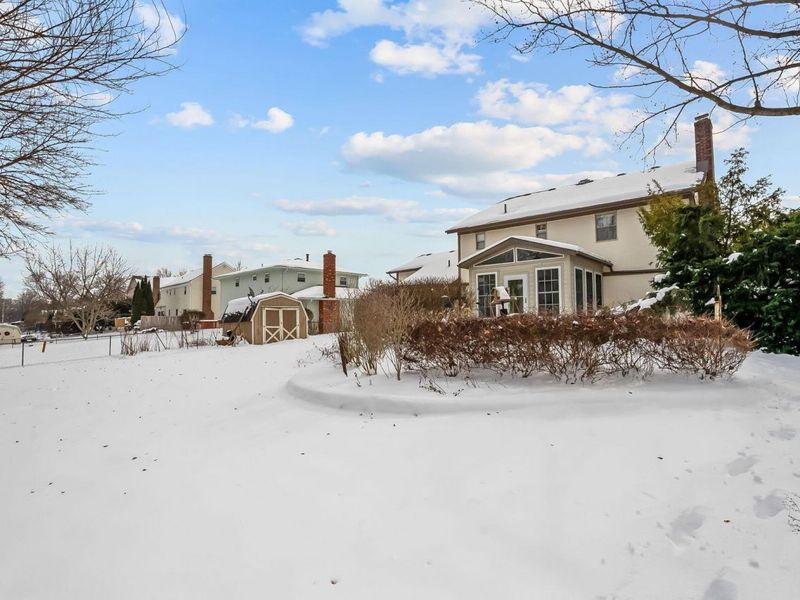 1566 Lorraine Avenue, Columbus, OH 43235 Photo 4