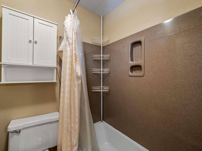 1566 Lorraine Avenue, Columbus, OH 43235 Photo 42