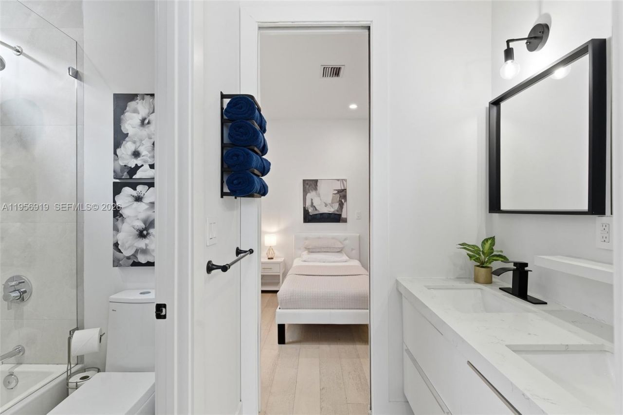 255 NW 39th St, Miami, FL 33127 Photo