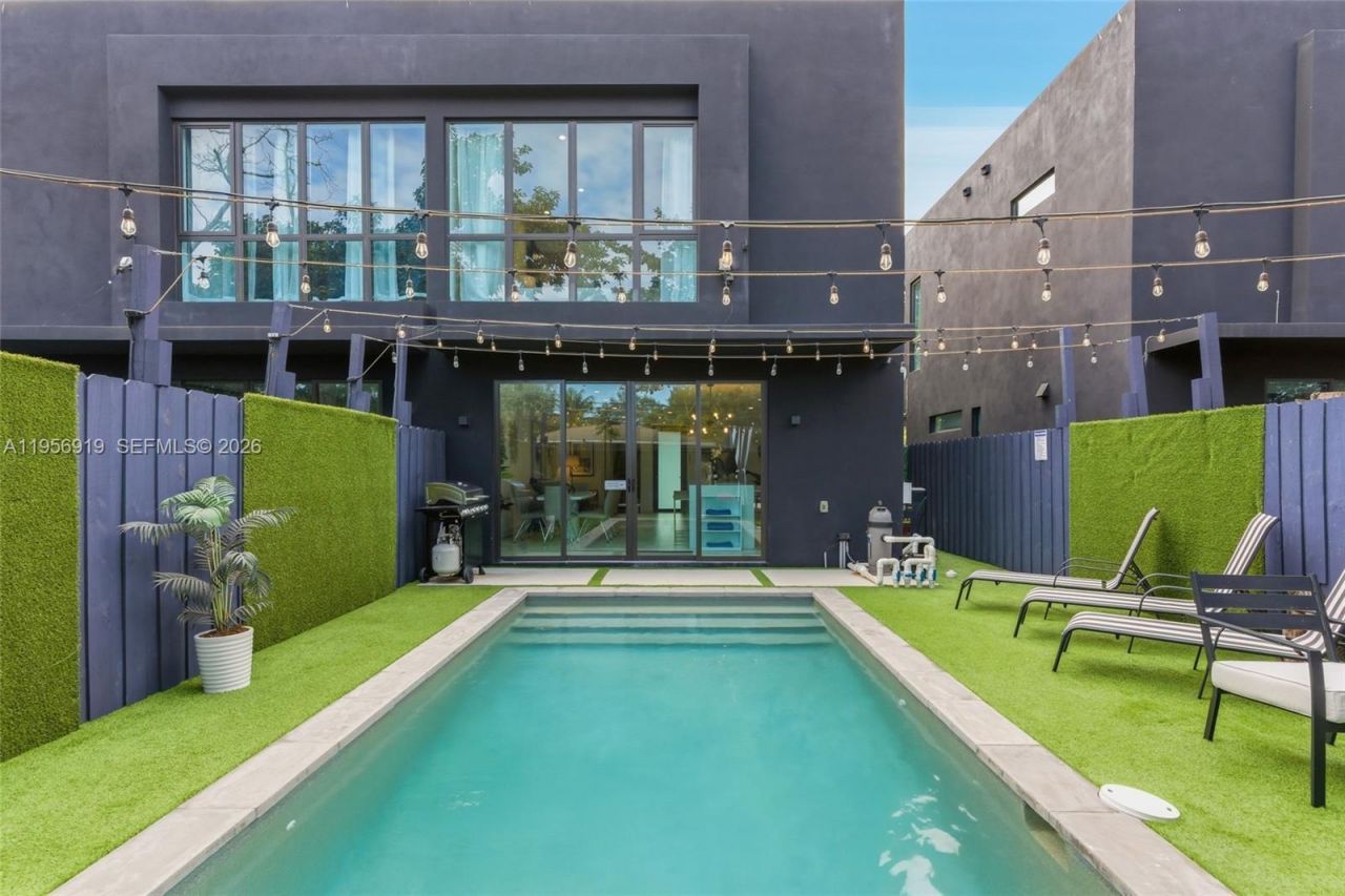 255 NW 39th St, Miami, FL 33127 Photo