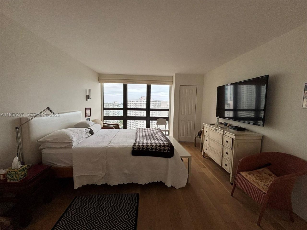 Please Call For Address, Unit 1609, Miami, FL 33131 Photo