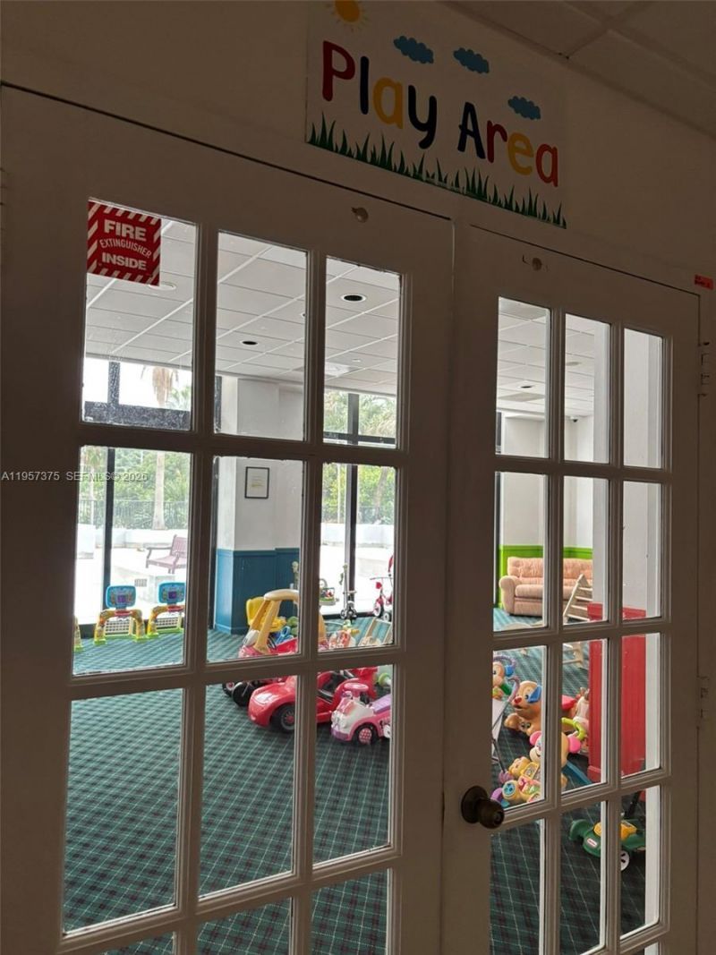 Please Call For Address, Unit 1609, Miami, FL 33131 Photo