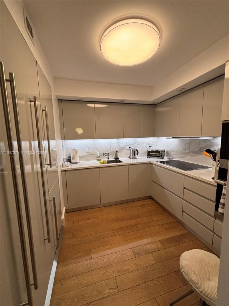 Please Call For Address, Unit 1609, Miami, FL 33131 Photo