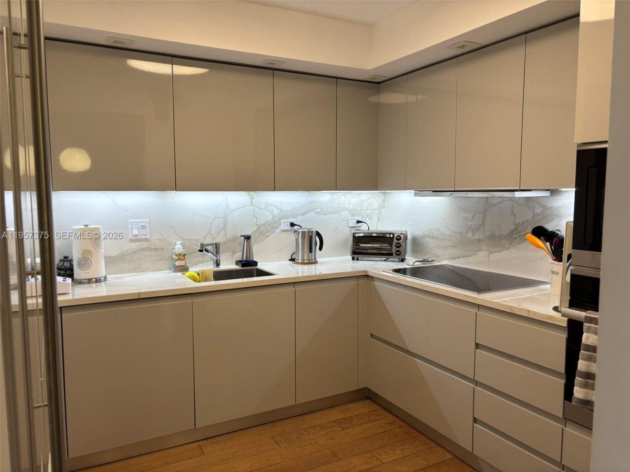 Please Call For Address, Unit 1609, Miami, FL 33131 Photo