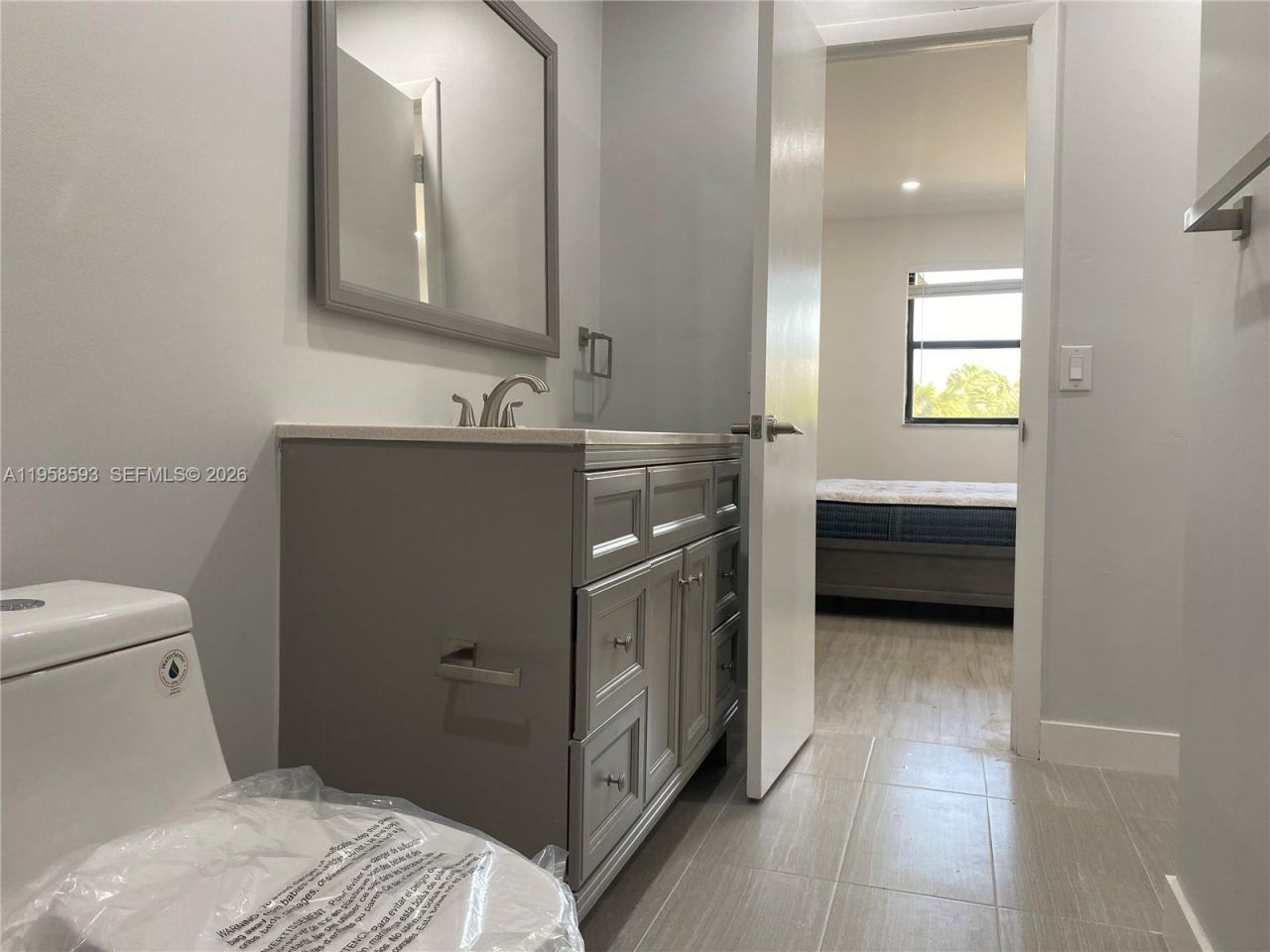 7175 NW 179th St, Unit 302, Hialeah, FL 33015 Photo