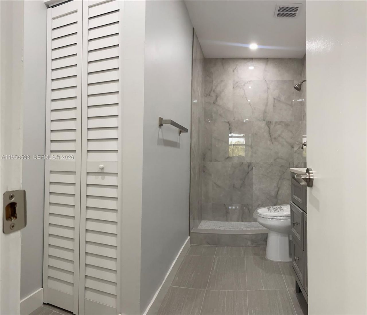 7175 NW 179th St, Unit 302, Hialeah, FL 33015 Photo