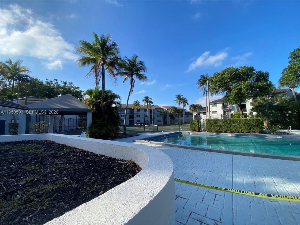 7175 NW 179th St, Unit 302, Hialeah, FL 33015 Photo