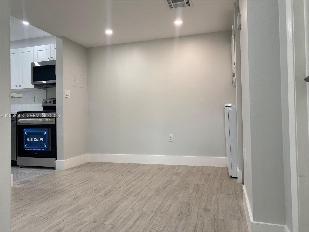 7175 NW 179th St, Unit 302, Hialeah, FL 33015 Photo