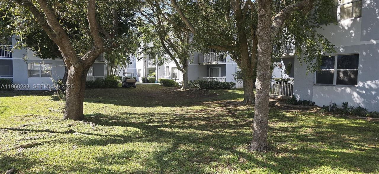 8540 SW 212th St, Unit 207, Cutler Bay, FL 33189 Photo