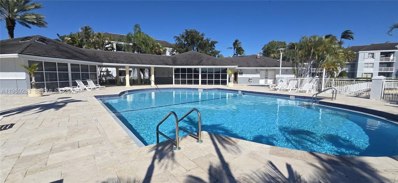 8540 SW 212th St, Unit 207, Cutler Bay, FL 33189 Photo