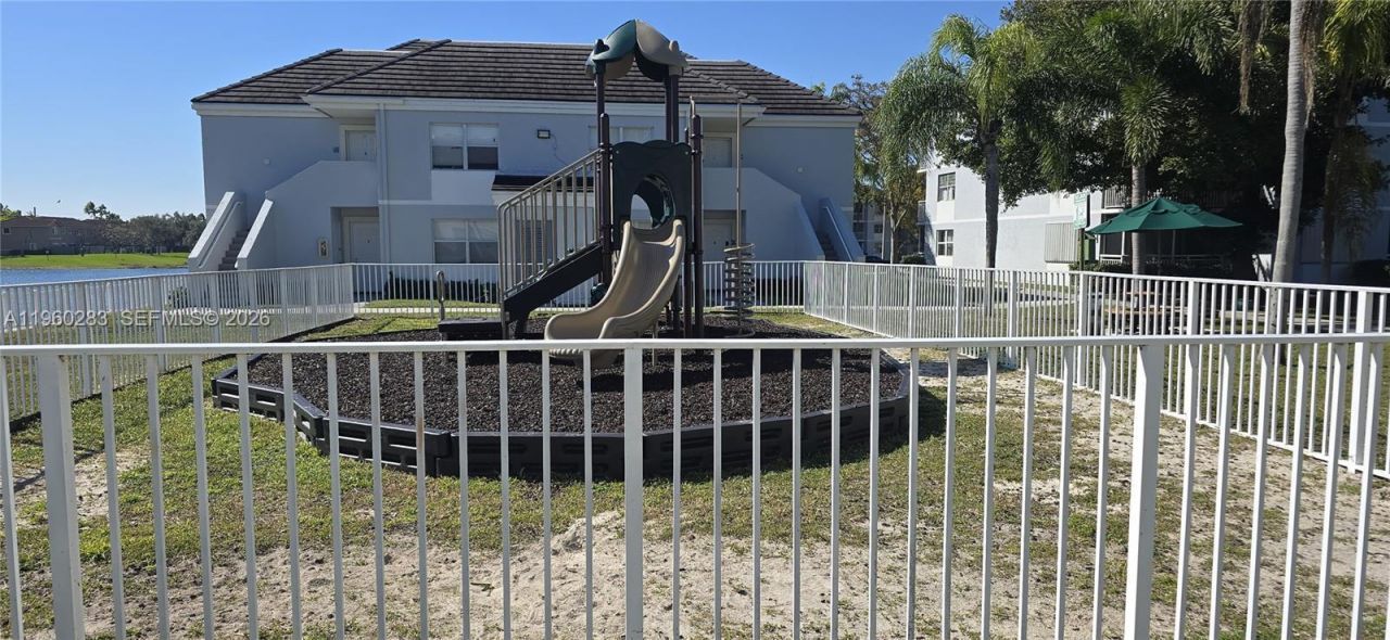 8540 SW 212th St, Unit 207, Cutler Bay, FL 33189 Photo