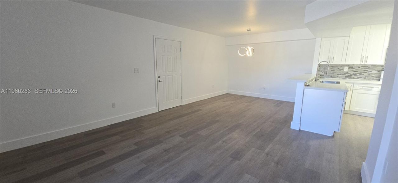 8540 SW 212th St, Unit 207, Cutler Bay, FL 33189 Photo