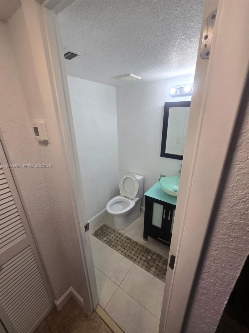 1800 Sans Souci Blvd , Unit 128, North Miami, FL 33181 Photo