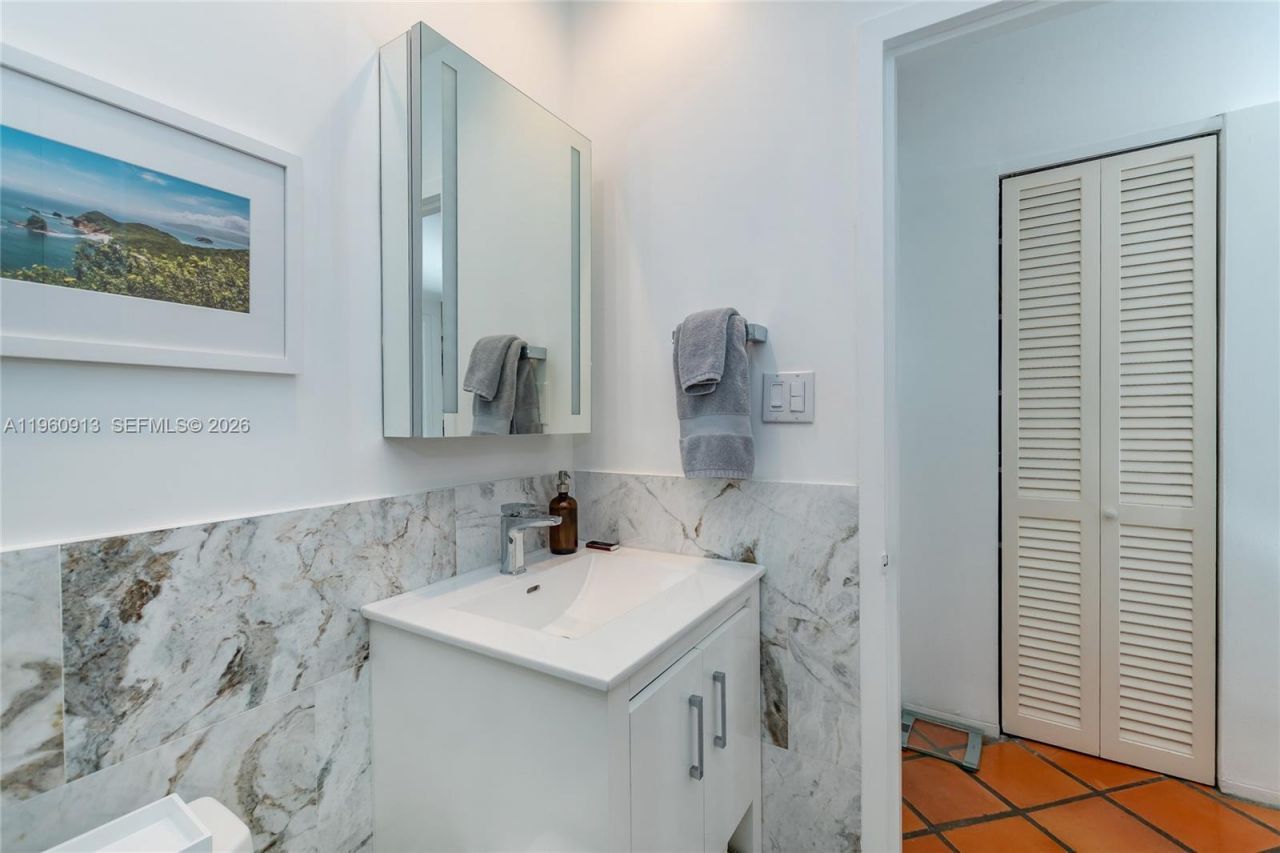 2451 Brickell Ave , Unit 10K, Miami, FL 33129 Photo