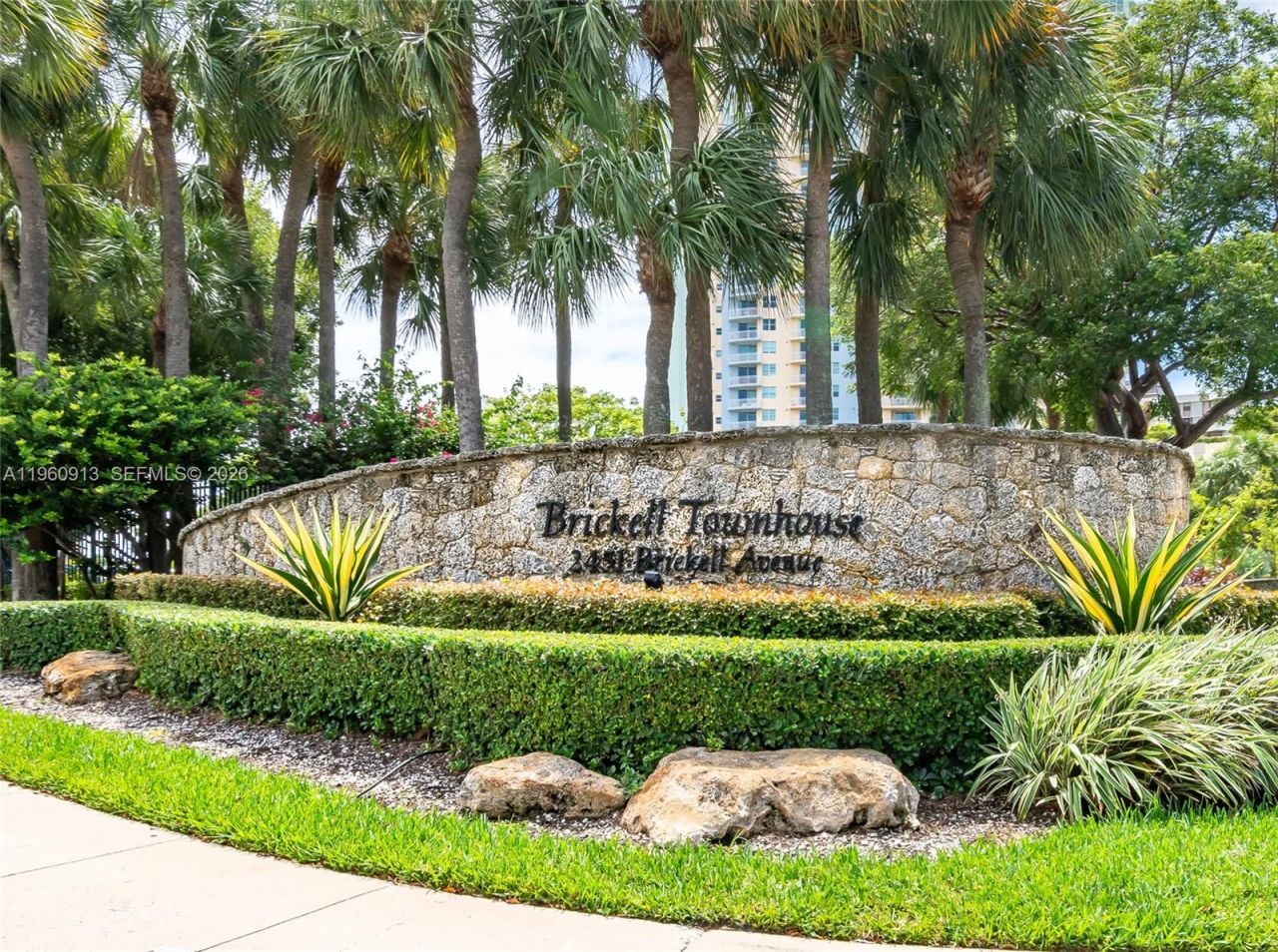 2451 Brickell Ave , Unit 10K, Miami, FL 33129 Photo