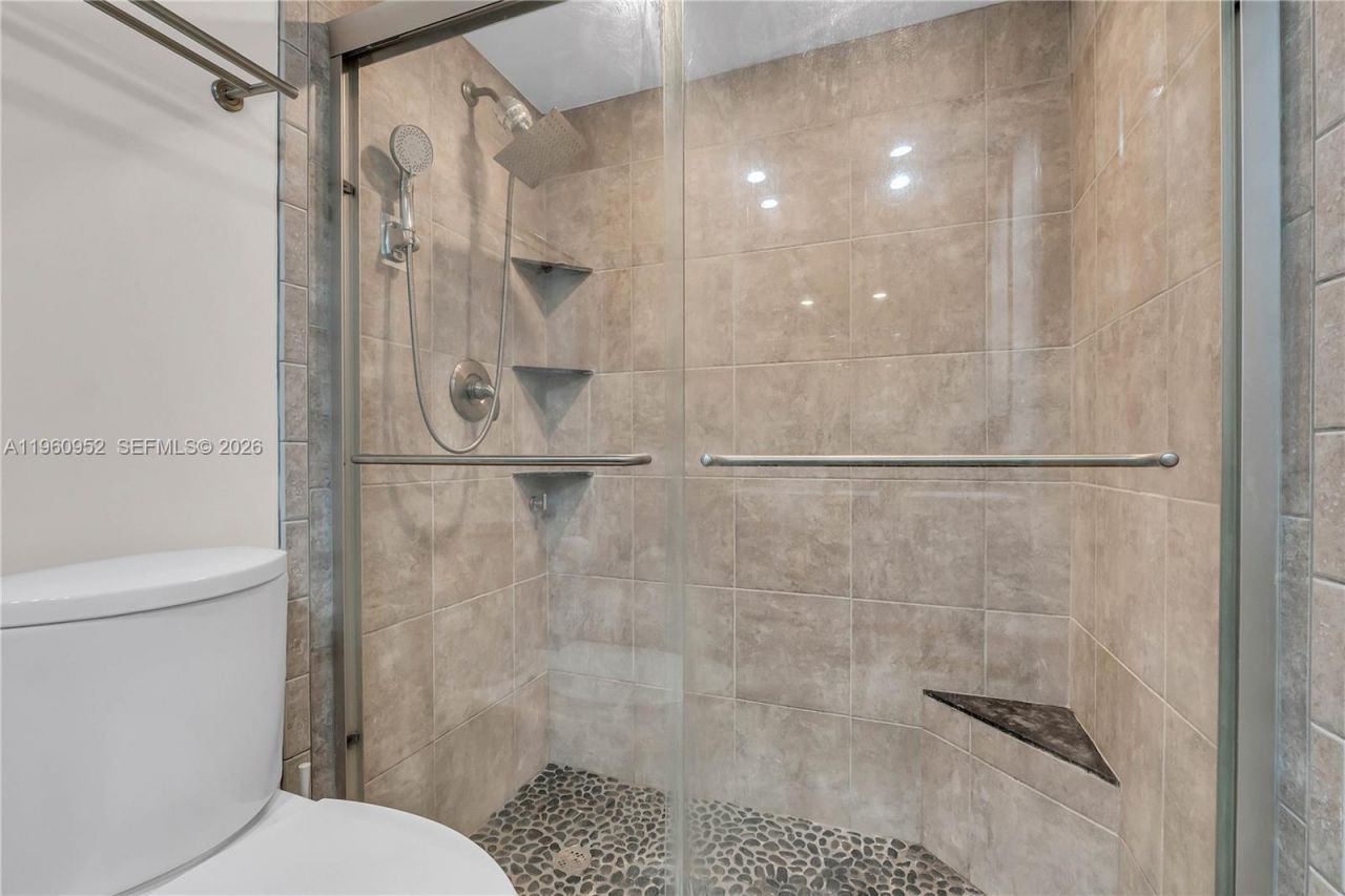 1759 NE 39th Ct, Unit 1301, Pompano Beach, FL 33064 Photo