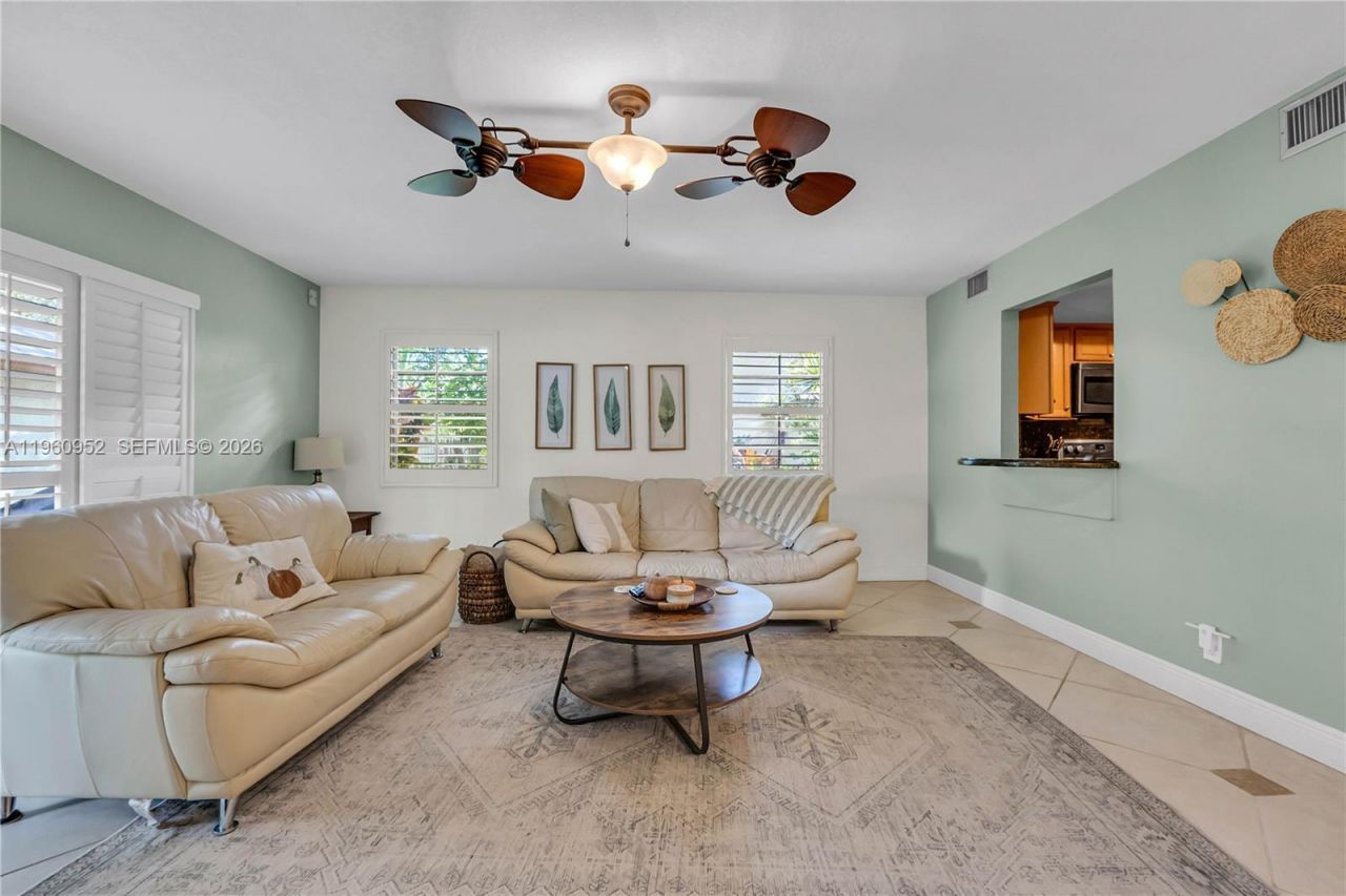 1759 NE 39th Ct, Unit 1301, Pompano Beach, FL 33064 Photo