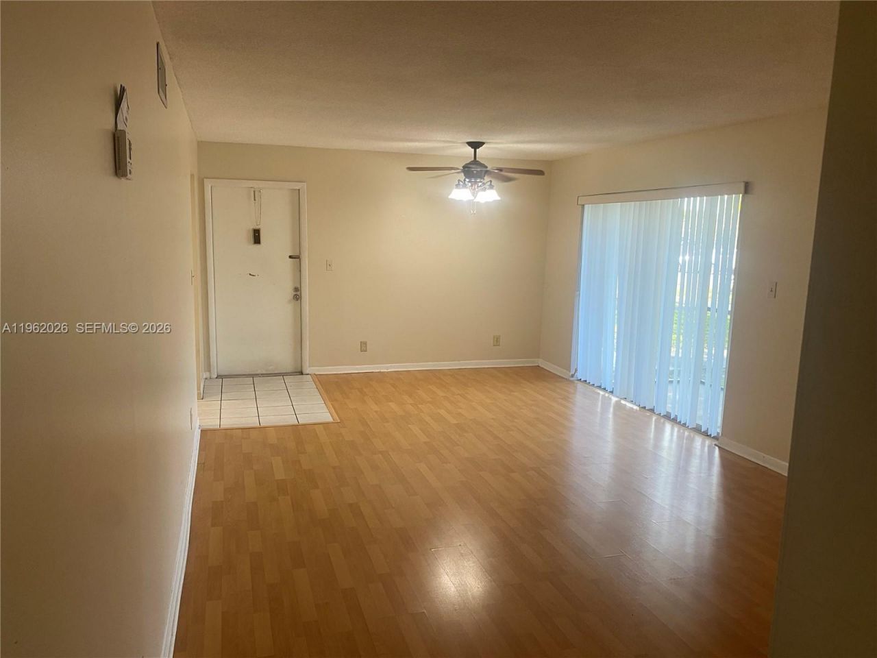 335 W Laurel Dr , Unit 1M, Margate, FL 33063 Photo