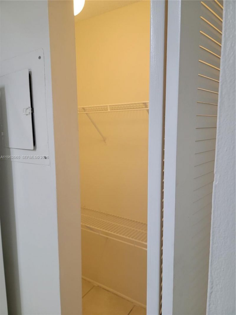 4174 NW 79th Ave , Unit 2B, Doral, FL 33166 Photo