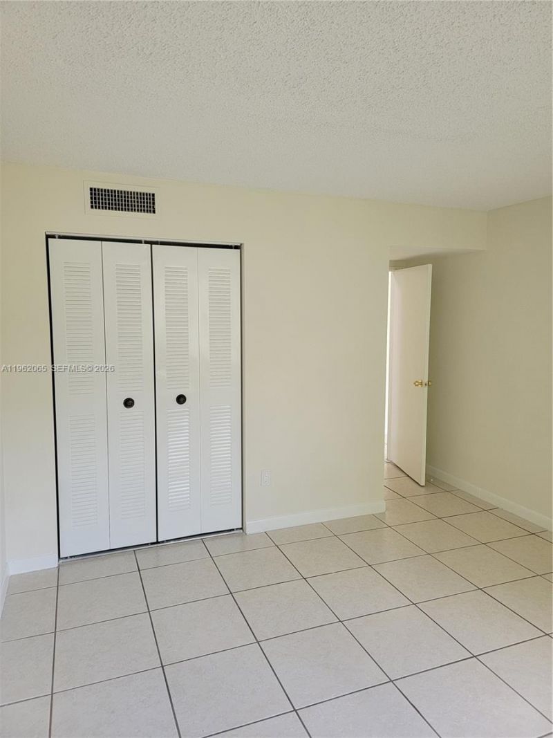 4174 NW 79th Ave , Unit 2B, Doral, FL 33166 Photo