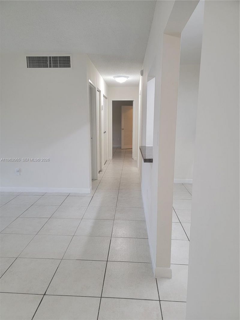 4174 NW 79th Ave , Unit 2B, Doral, FL 33166 Photo