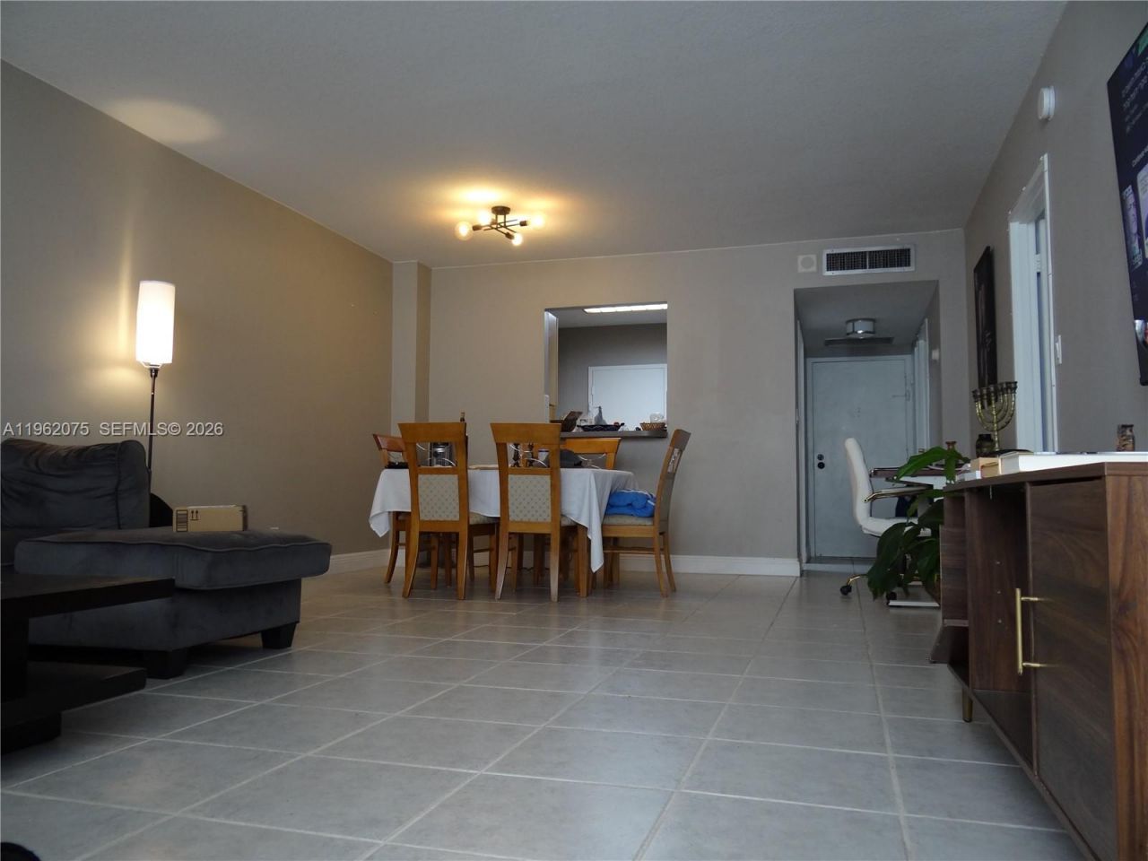 3725 S Ocean Dr , Unit 607, Hollywood, FL 33019 Photo