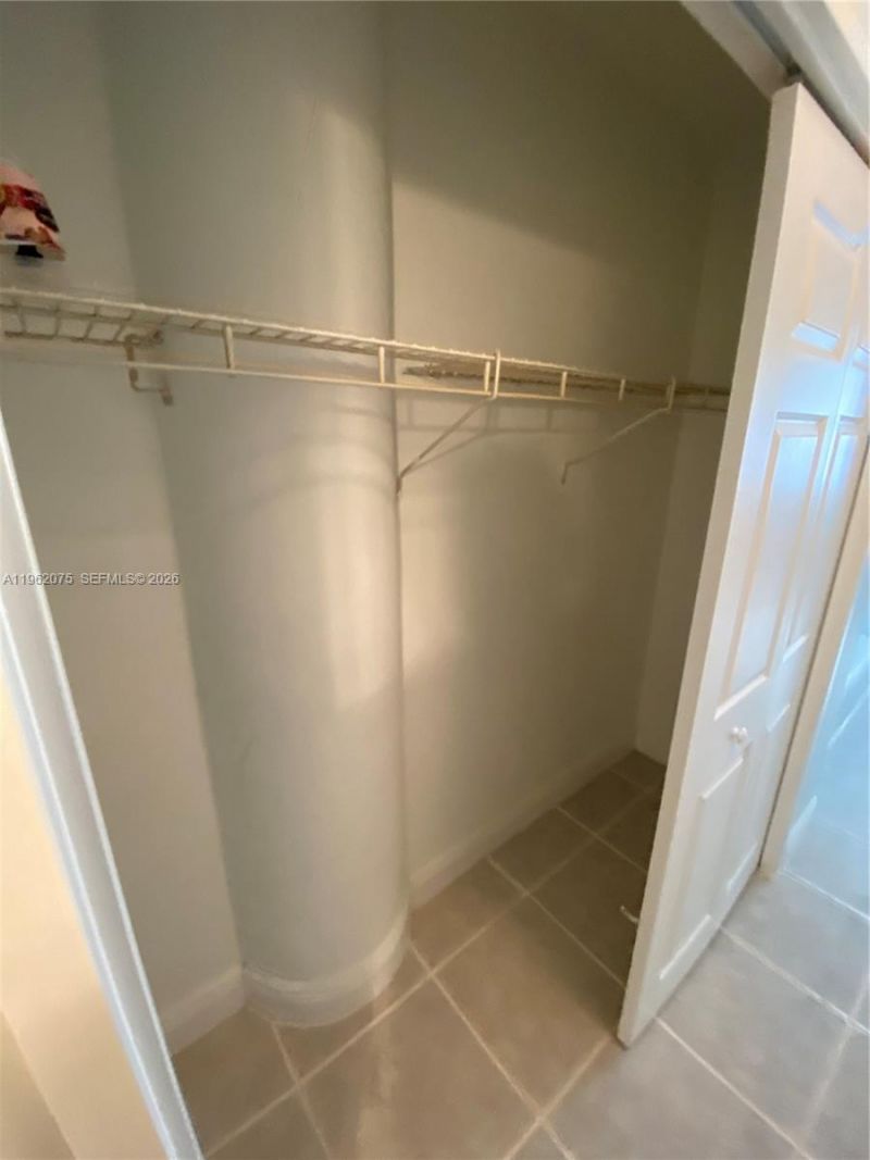 3725 S Ocean Dr , Unit 607, Hollywood, FL 33019 Photo