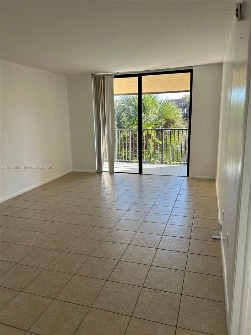 14311 N Kendall Dr, Unit 402A, Miami, FL 33186 Photo