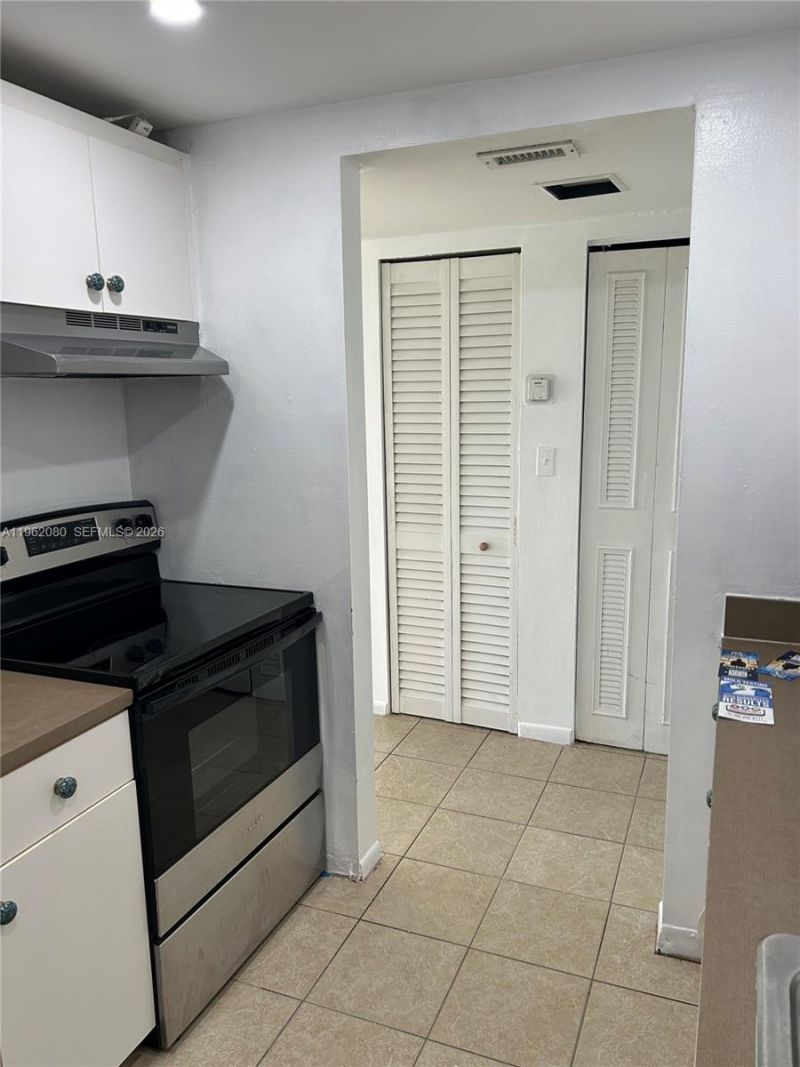 14311 N Kendall Dr, Unit 402A, Miami, FL 33186 Photo